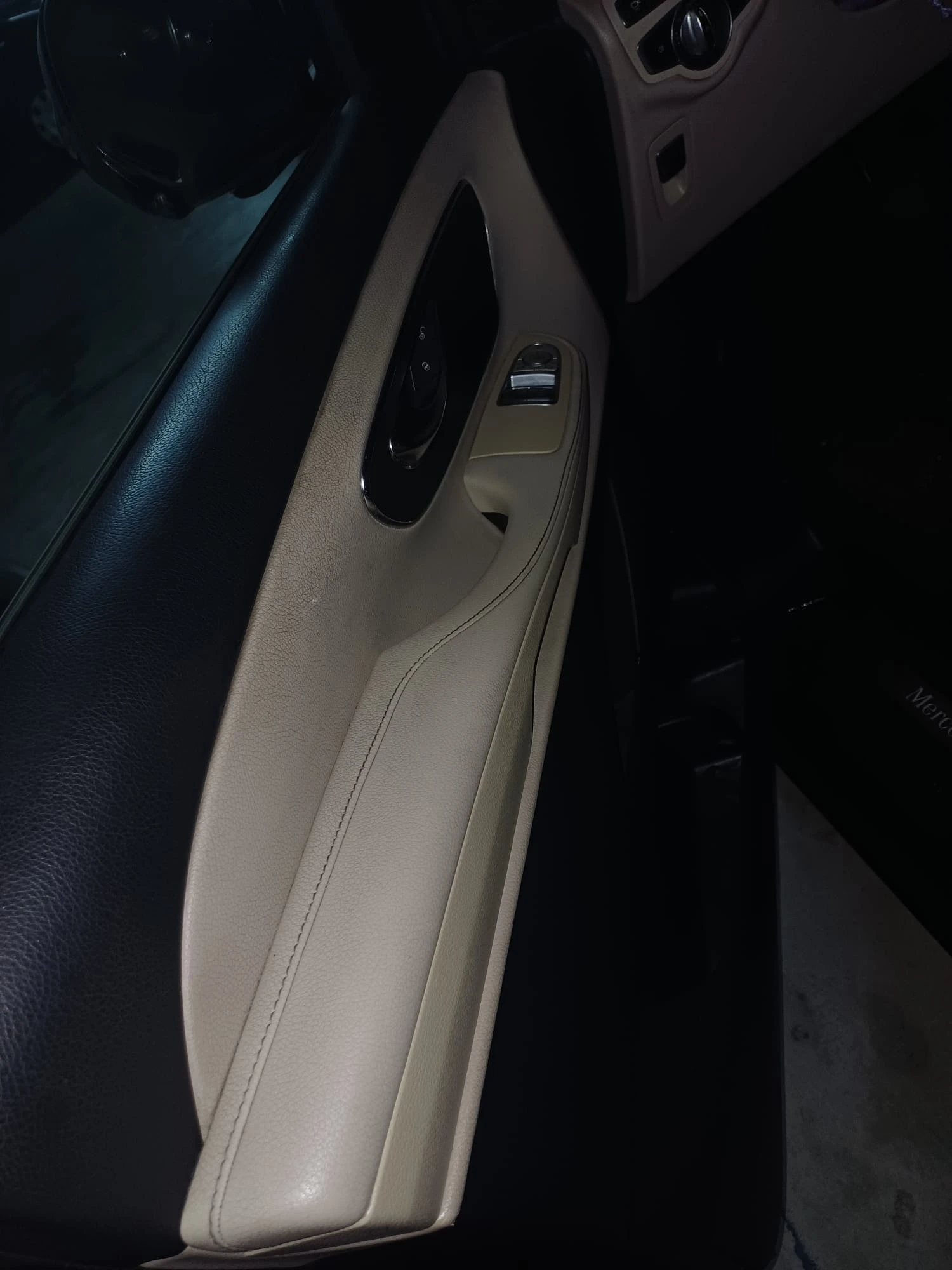 Mercedes-Benz V 250 * 3 БРОЯ* ОЧАКВАН ВНОС 13-15 АПРИЛ, снимка 7 - Бусове и автобуси - 54072750