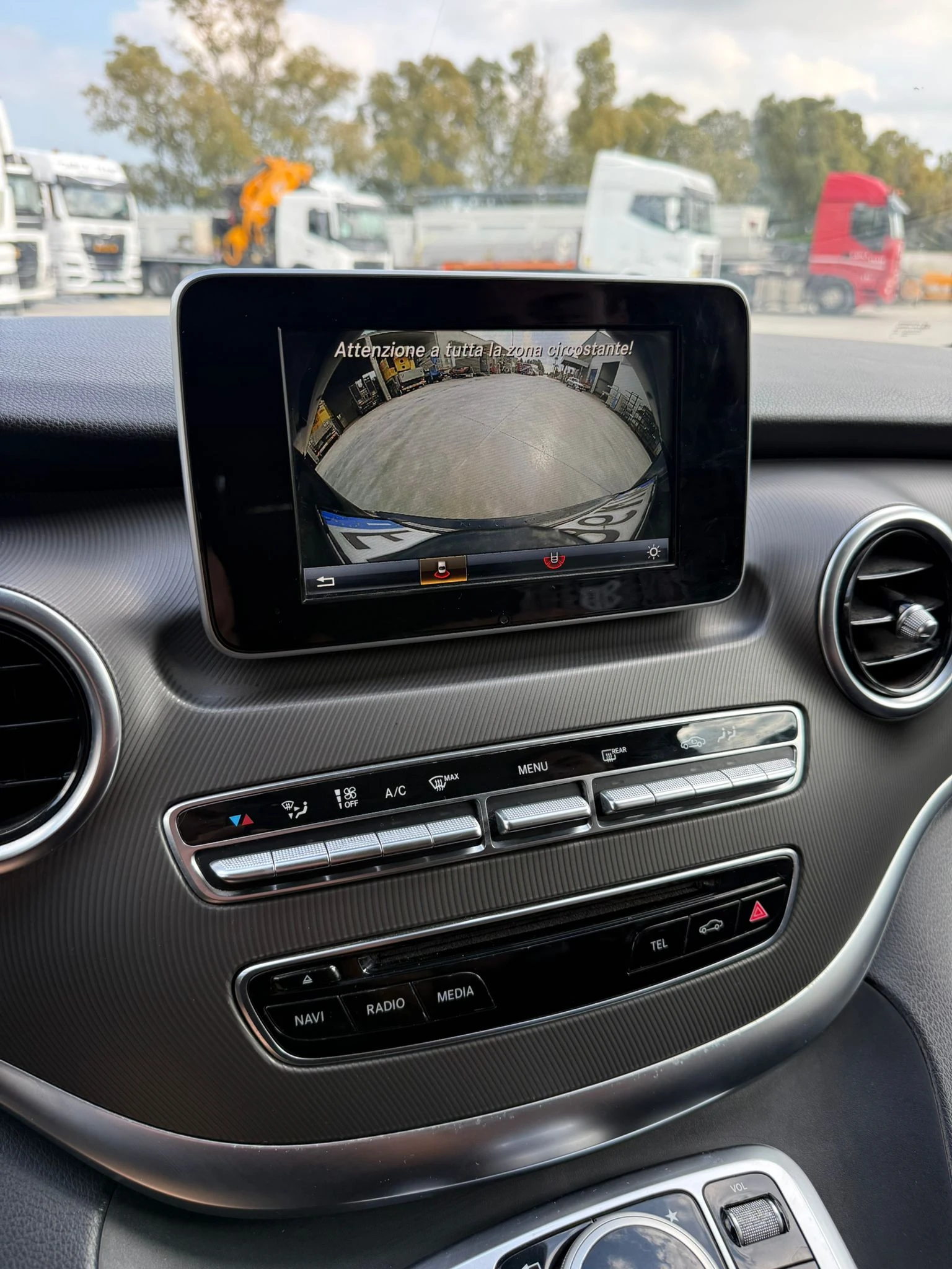 Mercedes-Benz V 250 * 3 БРОЯ* ОЧАКВАН ВНОС 13-15 АПРИЛ, снимка 15 - Бусове и автобуси - 54072750