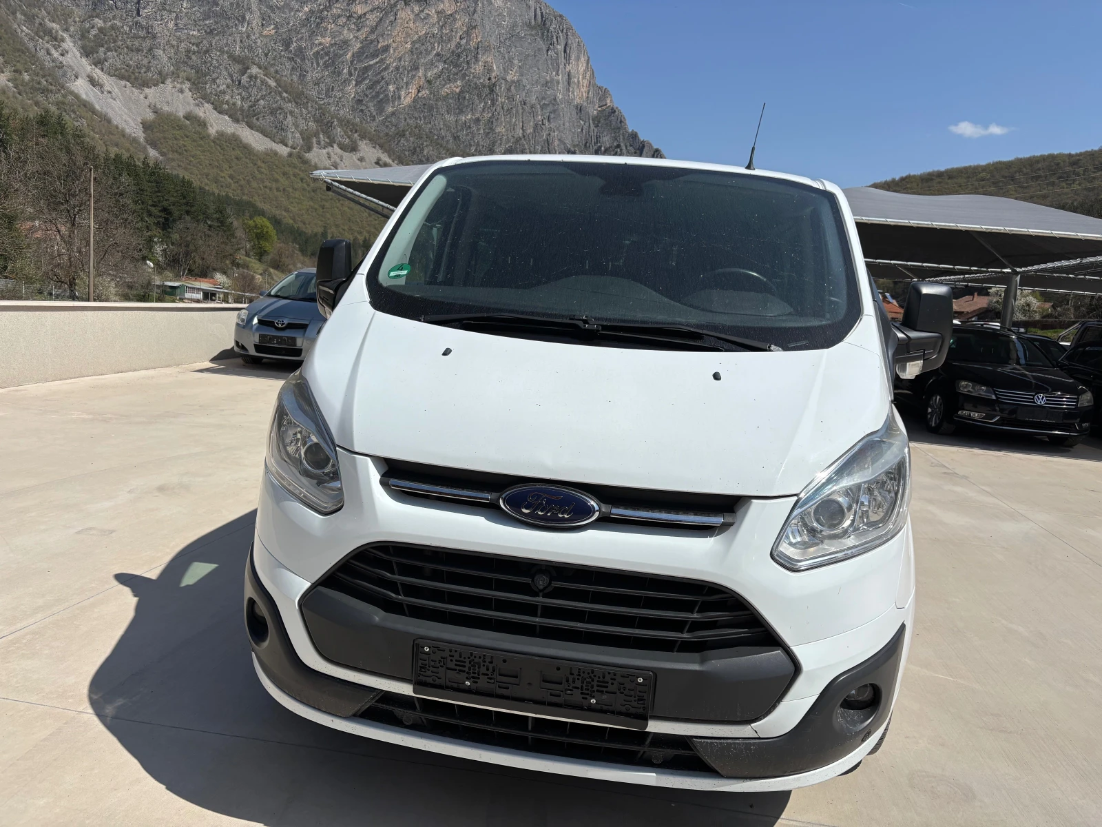 Ford Transit Custom 2, 2tdi.125.Klimatik.6местен., снимка 2 - Бусове и автобуси - 54227738