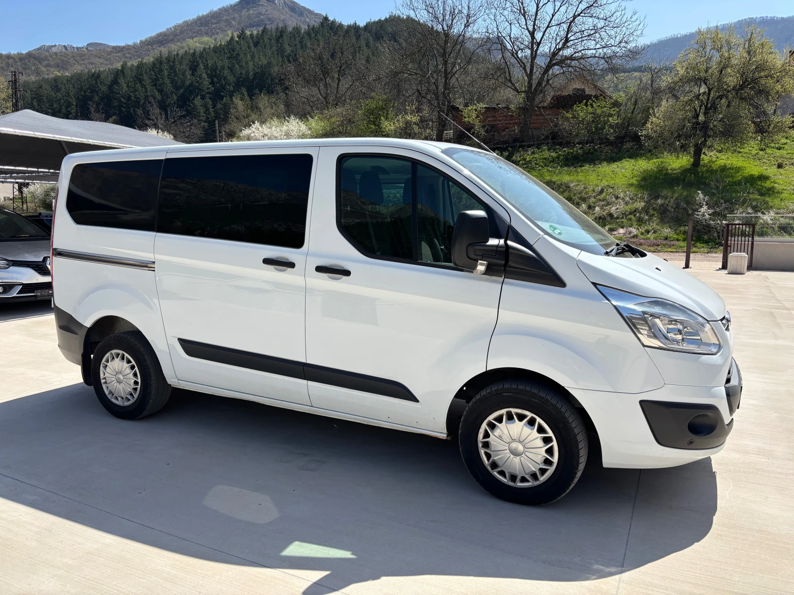 Ford Transit Custom 2, 2tdi.125.Klimatik.6местен., снимка 3 - Бусове и автобуси - 54227738