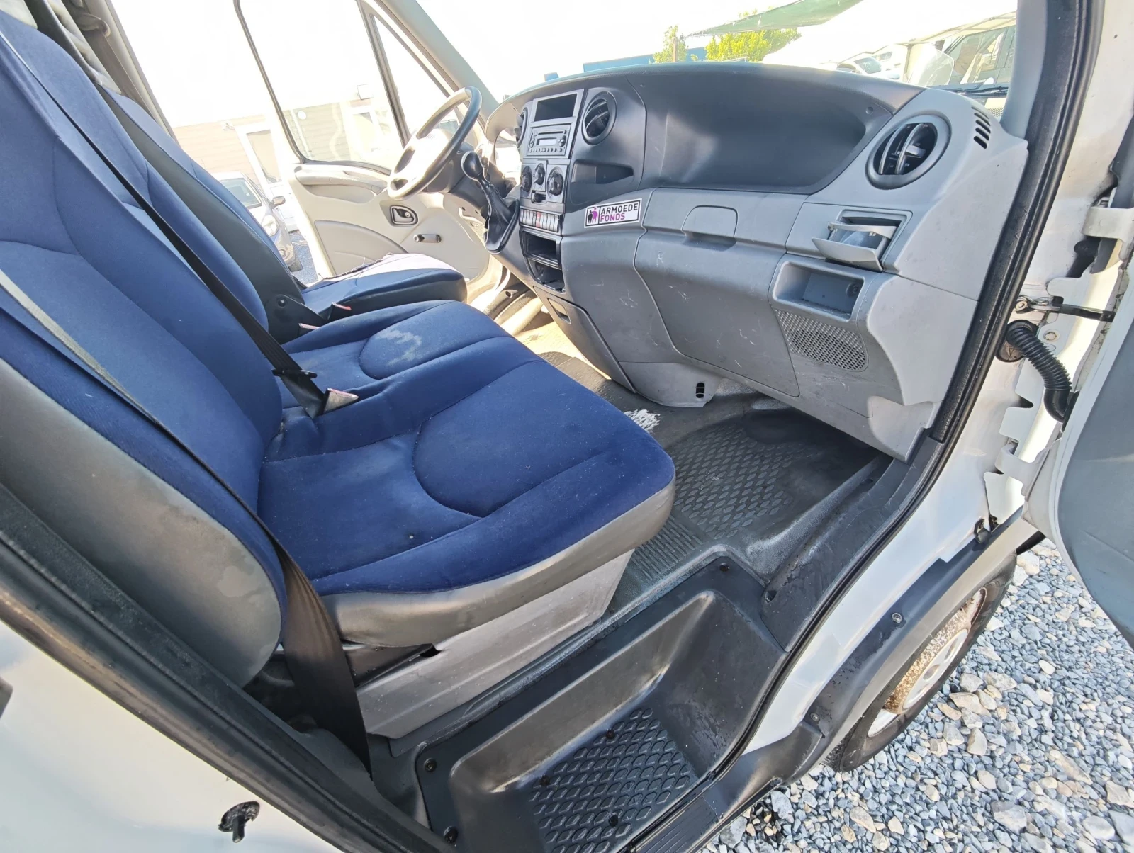Iveco Daily Iveco daily , снимка 12 - Бусове и автобуси - 54985374