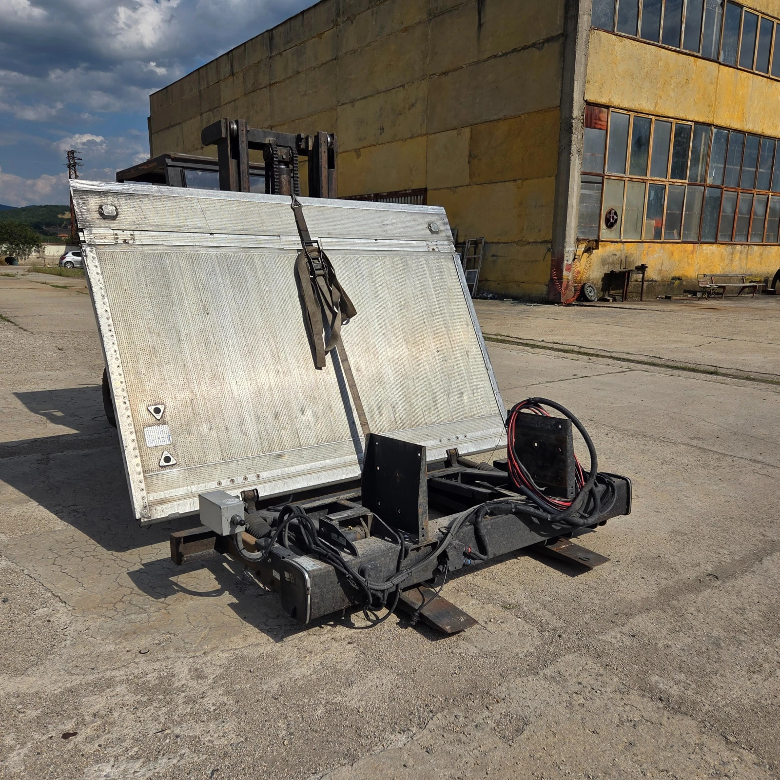 Mercedes-Benz Atego Хладилен Фургон, снимка 7 - Камиони - 55175115
