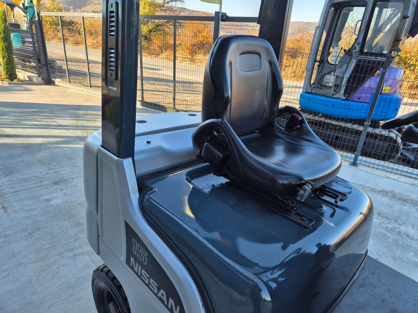  Nissan  /   /  ! | Mobile.bg   12