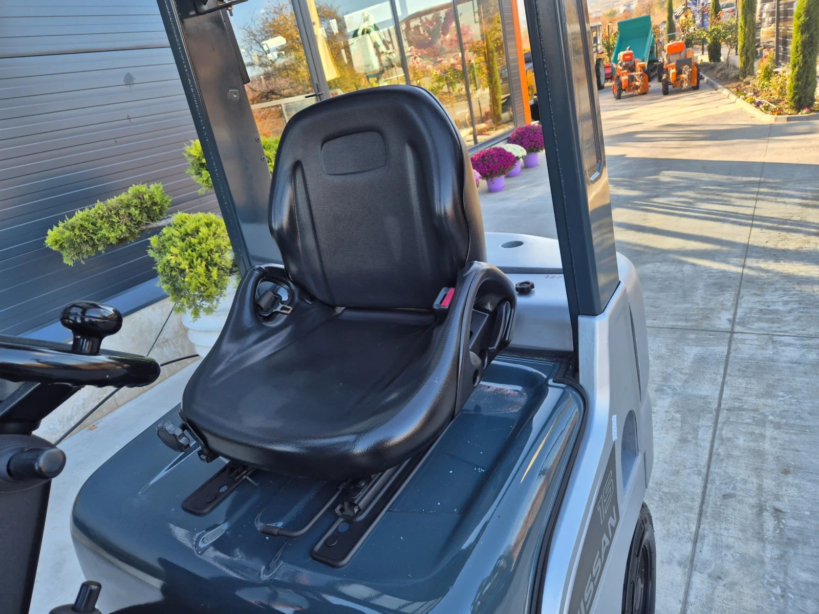  Nissan  /   /  ! | Mobile.bg   10