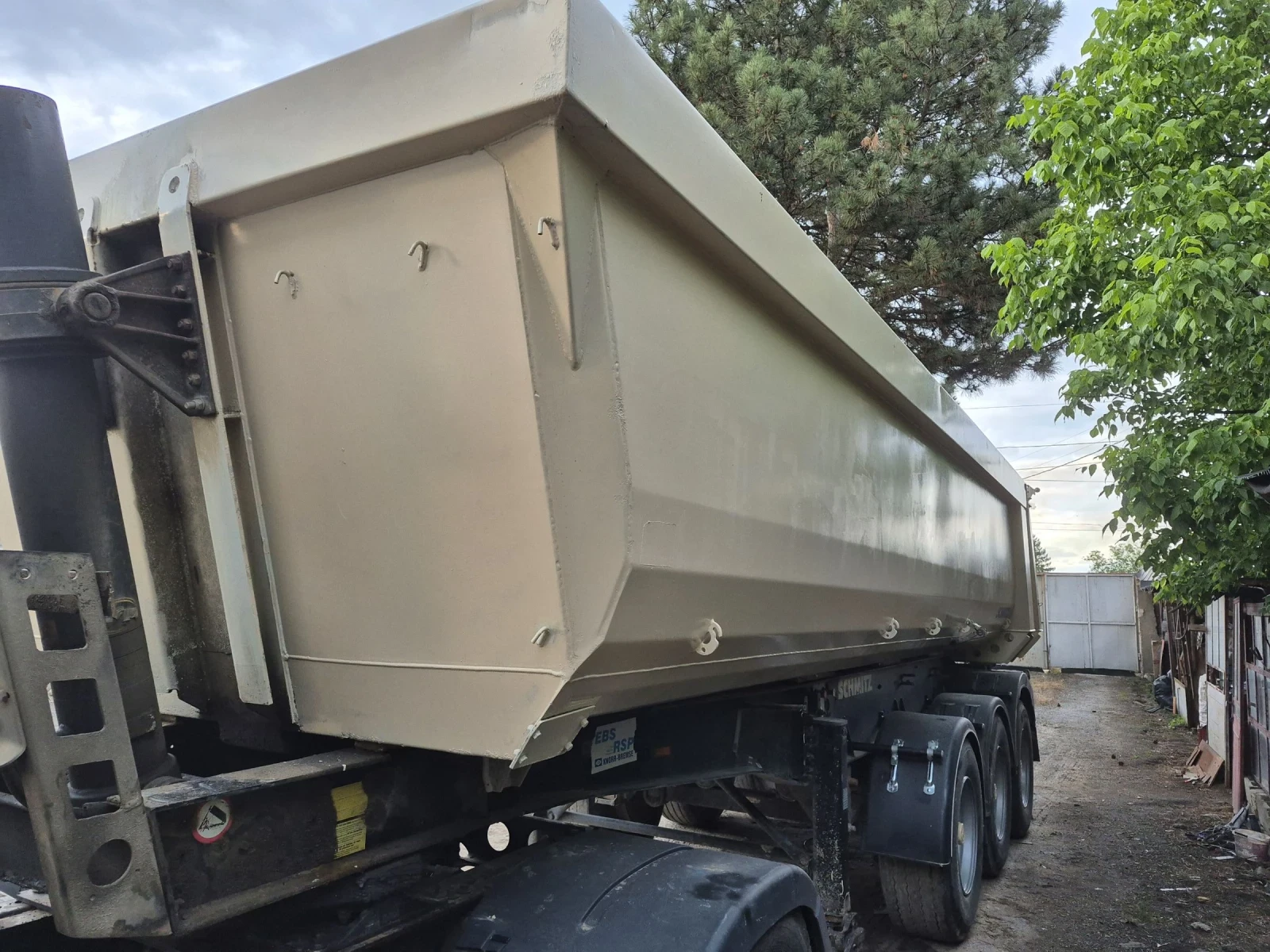  Schmitz | Mobile.bg   3