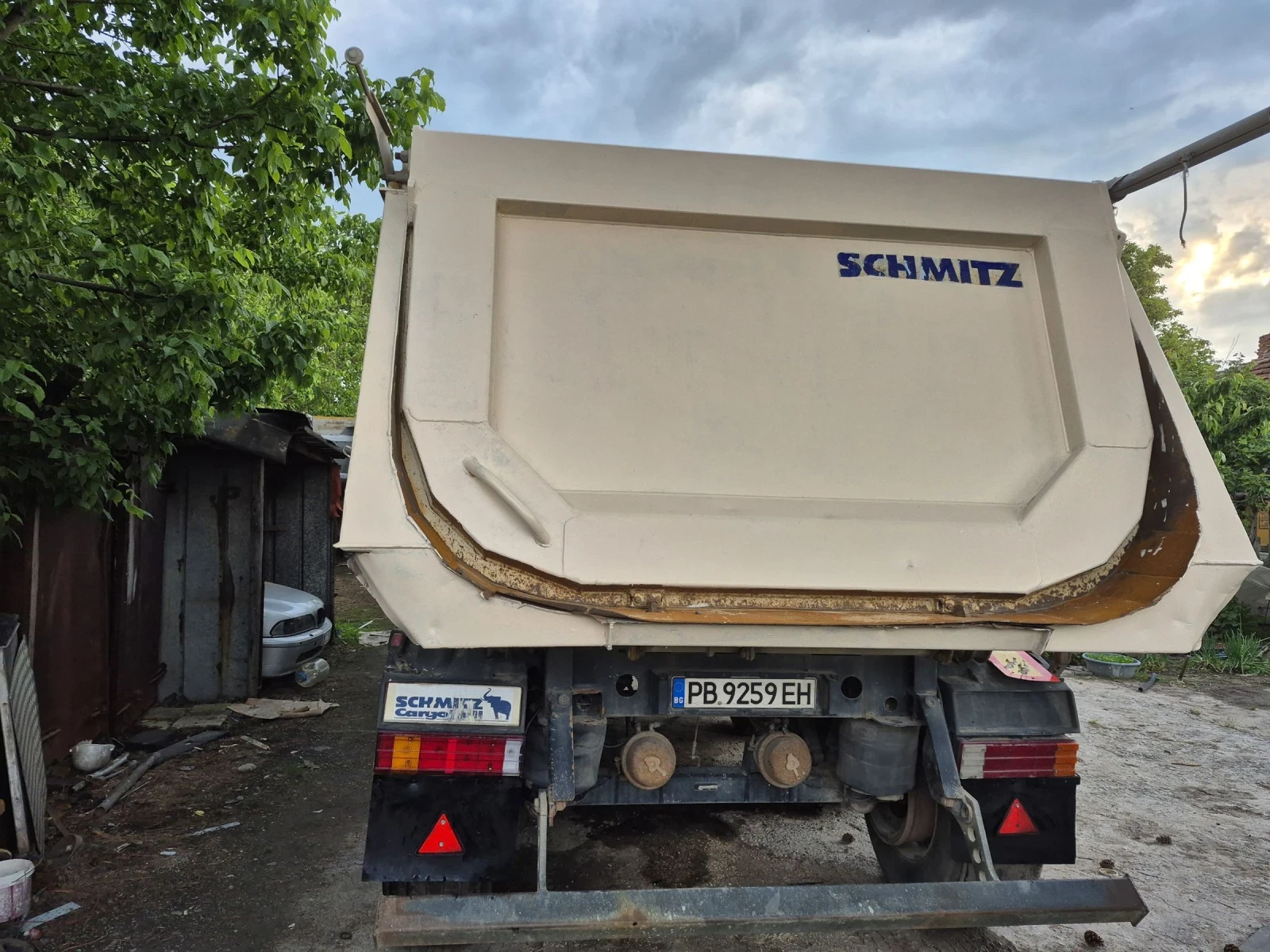  Schmitz | Mobile.bg   4