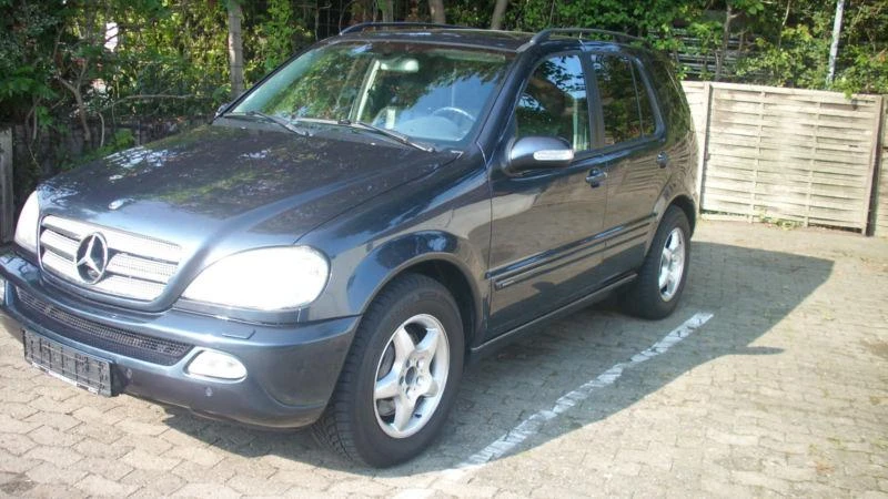 Двигател за Mercedes-Benz ML 320, снимка 1 - Части - 49501732