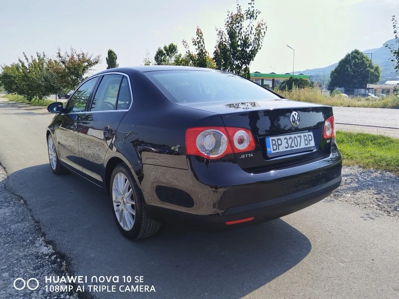 VW Jetta 1.9 105, снимка 3 - Автомобили и джипове - 49190864