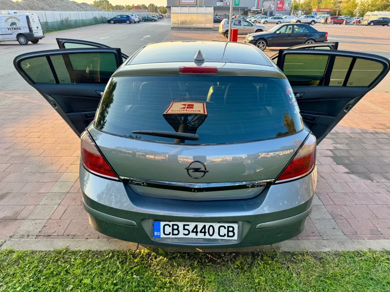 Opel Astra H 1, 7 cdti, снимка 5 - Автомобили и джипове - 47753102