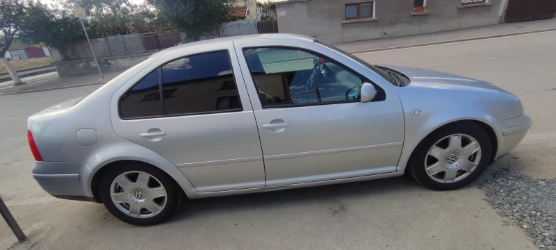 VW Bora, снимка 6 - Автомобили и джипове - 47840242