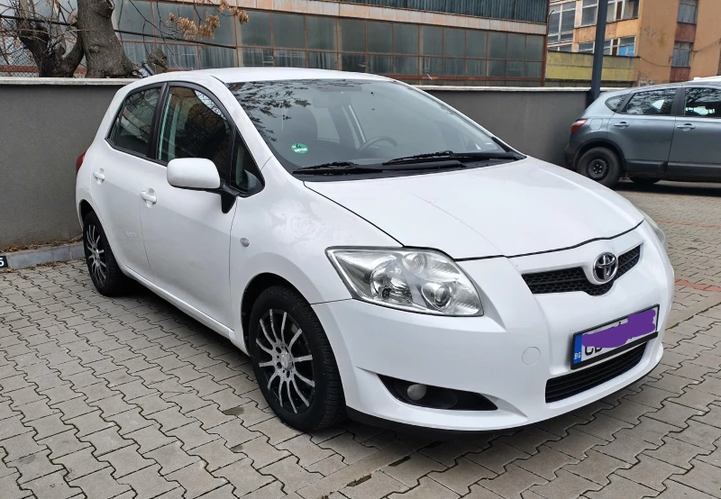 Toyota Auris, снимка 4 - Автомобили и джипове - 48292749