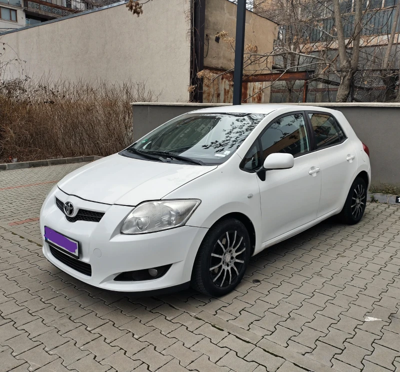 Toyota Auris, снимка 1 - Автомобили и джипове - 48292749