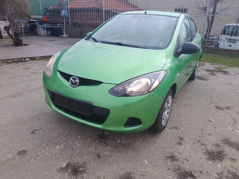 Mazda 2 1.3 i, снимка 2 - Автомобили и джипове - 48448933