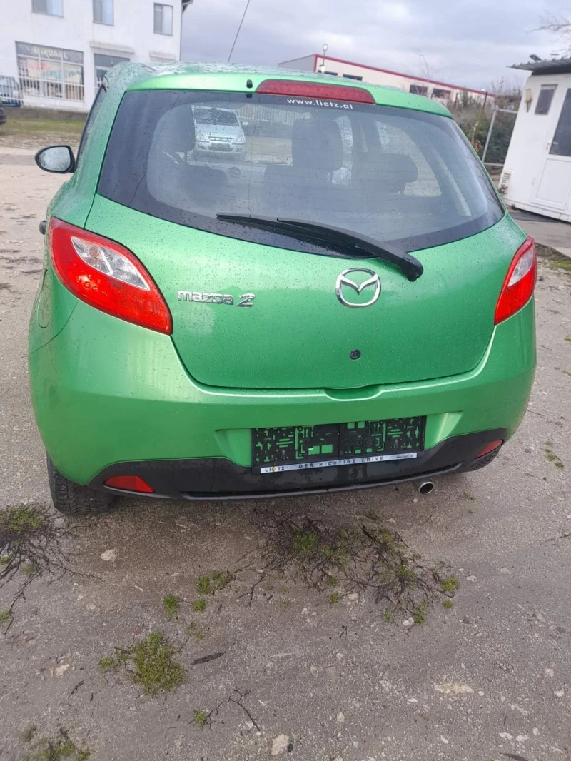 Mazda 2 1.3 i, снимка 7 - Автомобили и джипове - 48448933