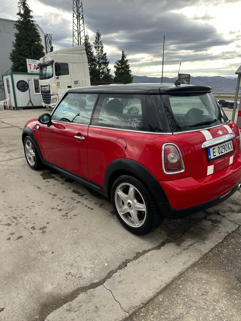 Mini One 1, 6D 81000км, снимка 6 - Автомобили и джипове - 48537394