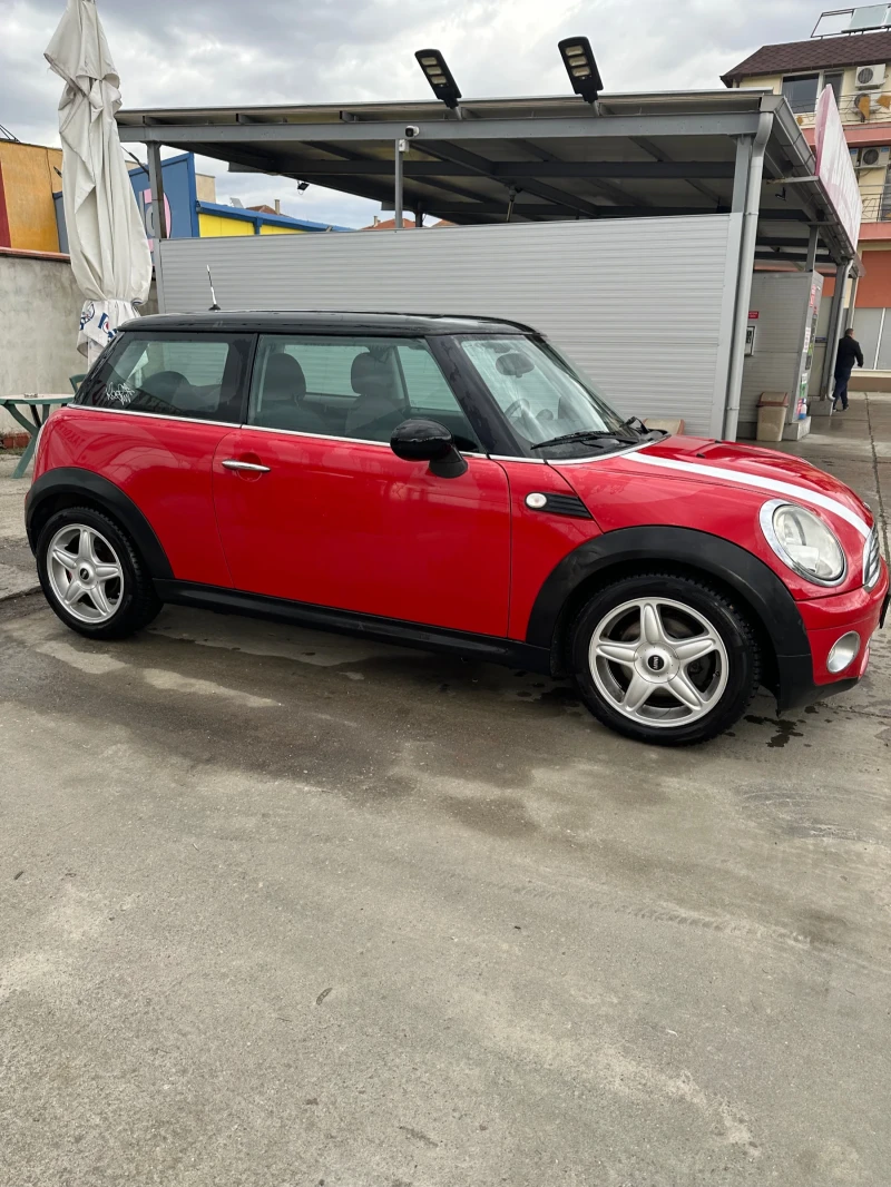 Mini One 1, 6D , снимка 3 - Автомобили и джипове - 48537394