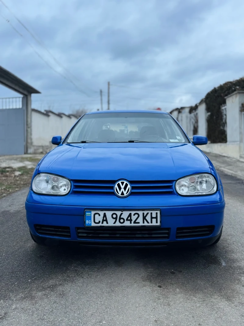 VW Golf 1.6 SR, снимка 1 - Автомобили и джипове - 48709982