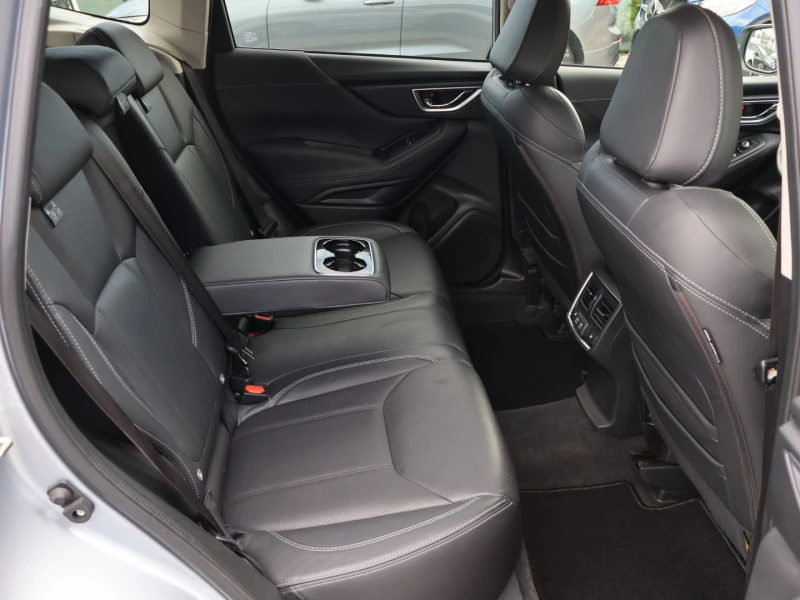 Subaru Forester 2.0i/4x4/E-BOXER/PREMIUM/Европейски/СВ.ТЕГЛИЧ/    , снимка 14 - Автомобили и джипове - 52354672
