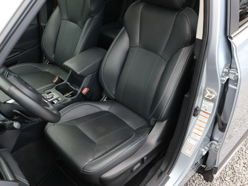 Subaru Forester 2.0i/4x4/E-BOXER/PREMIUM/Европейски/СВ.ТЕГЛИЧ/    , снимка 11 - Автомобили и джипове - 52354672