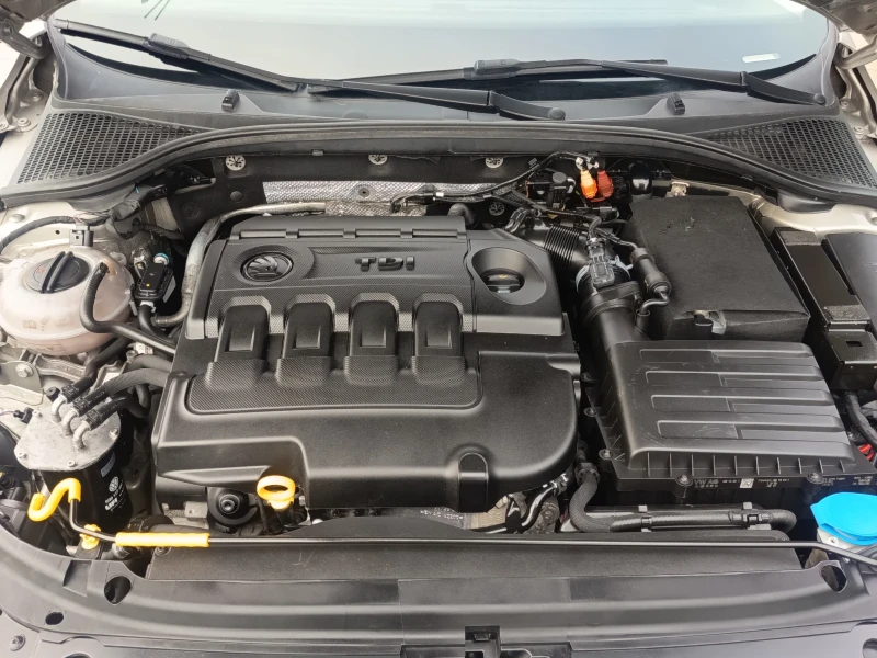 Skoda Octavia 1.9tdi 4x4, снимка 13 - Автомобили и джипове - 52617485