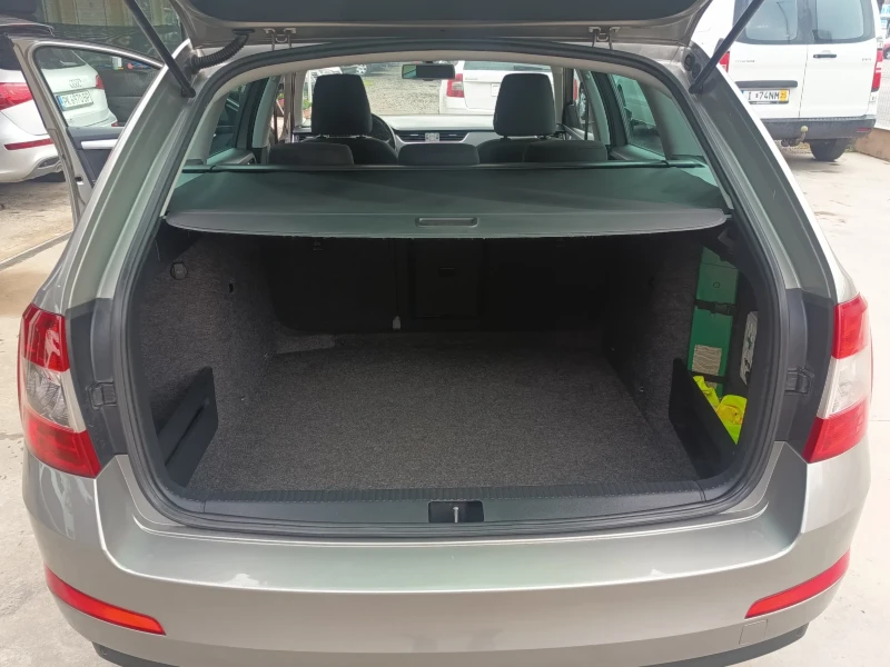Skoda Octavia 1.9tdi 4x4, снимка 12 - Автомобили и джипове - 52617485