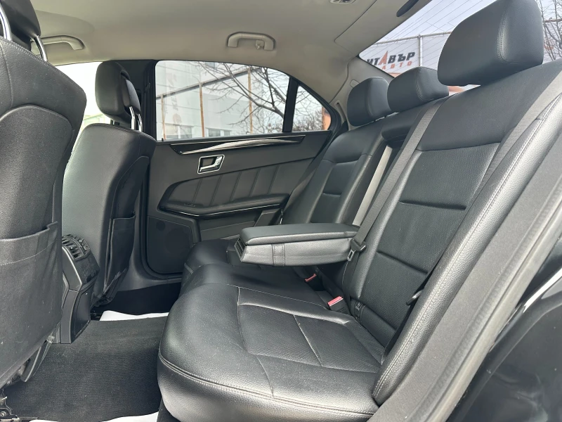 Mercedes-Benz E 300 3.0d 231 к.с./ГАРАНЦИЯ ОТ КЕНТАВЪР , снимка 9 - Автомобили и джипове - 53087368