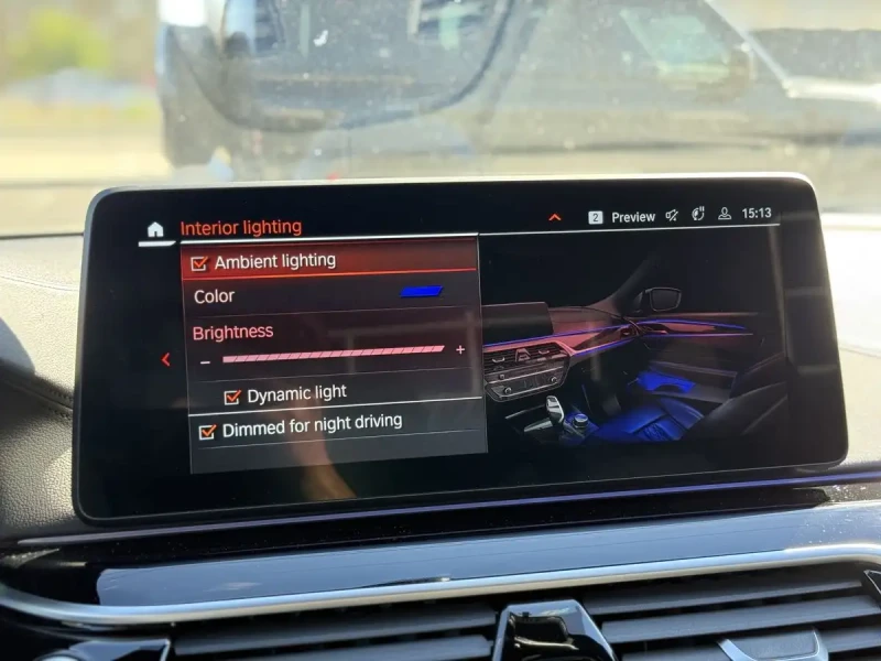 BMW 540 M-pkg* Harman/Kardon* Soft-Close* Обдух* Head-Up* , снимка 14 - Автомобили и джипове - 53150031