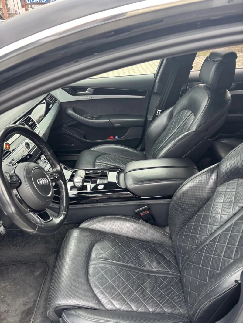 Audi A8, снимка 3 - Автомобили и джипове - 53293715