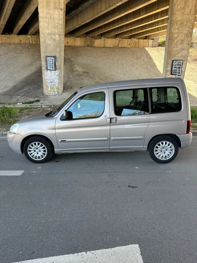 Citroen Berlingo 1.6, снимка 10 - Автомобили и джипове - 48293343