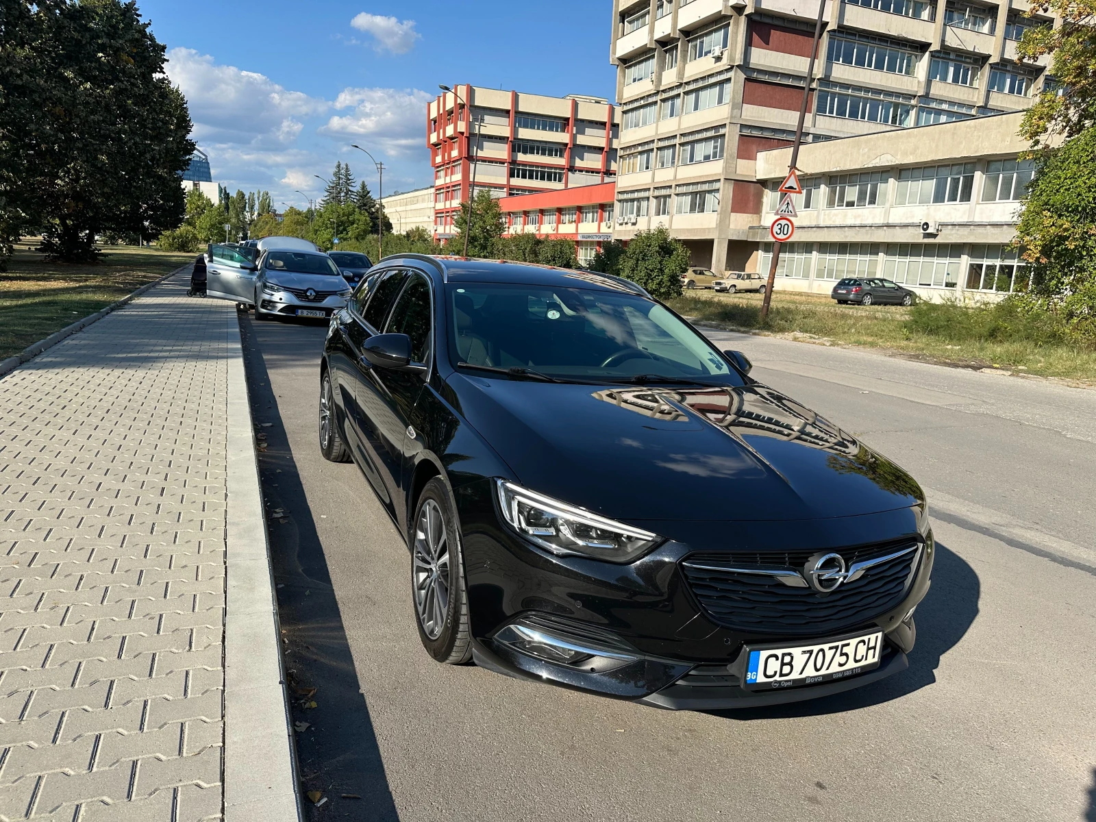 Opel Insignia B Innovation - изображение 3