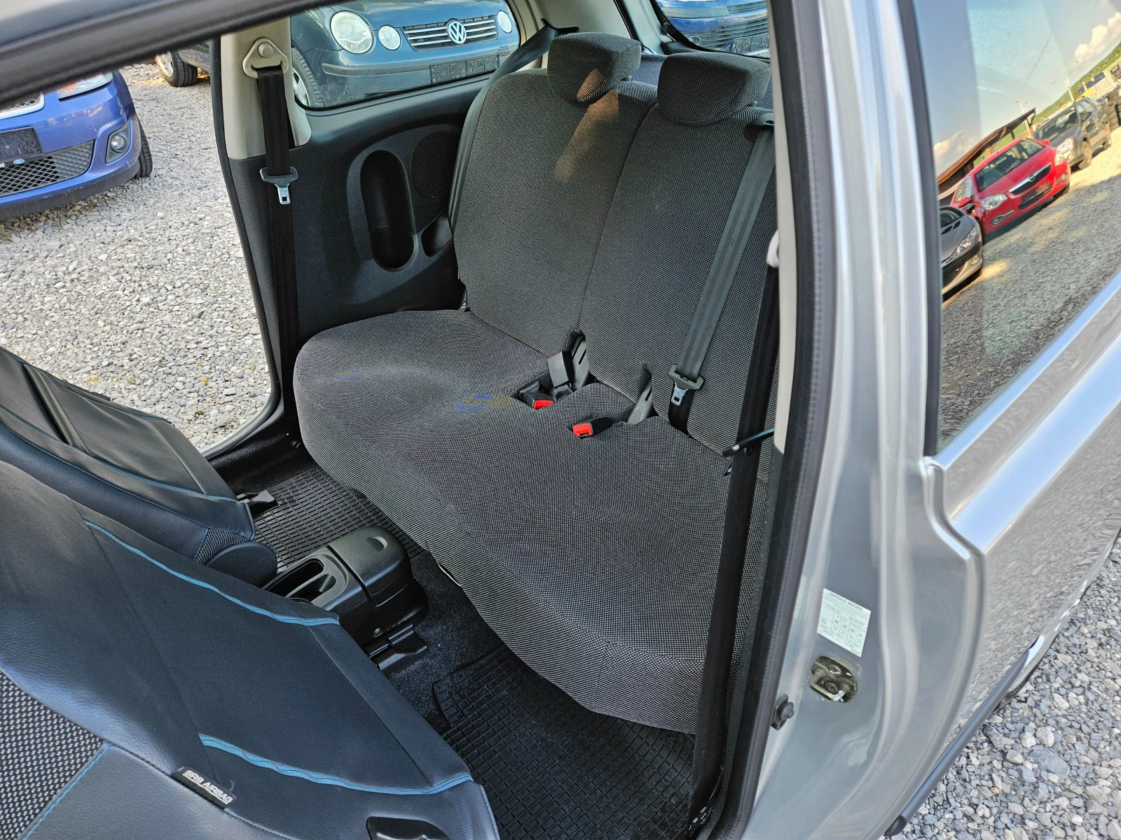Nissan Micra 1.4 бензин 88кс - изображение 10