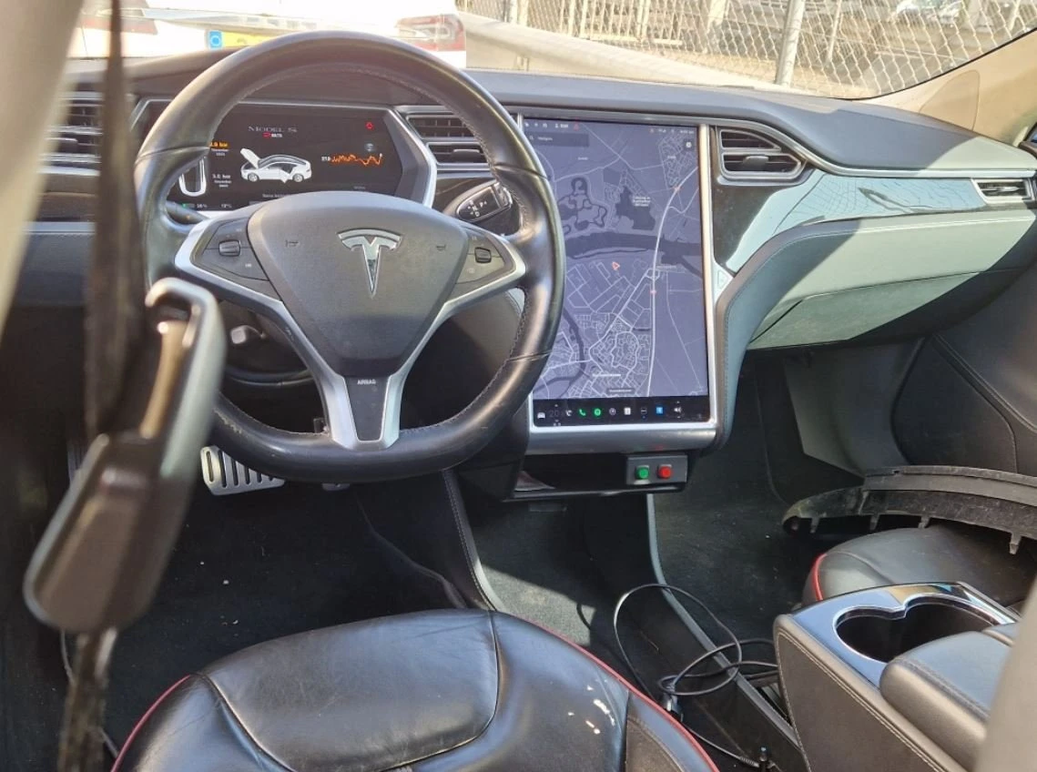 Tesla Model S P85 Performance Товарна - изображение 5