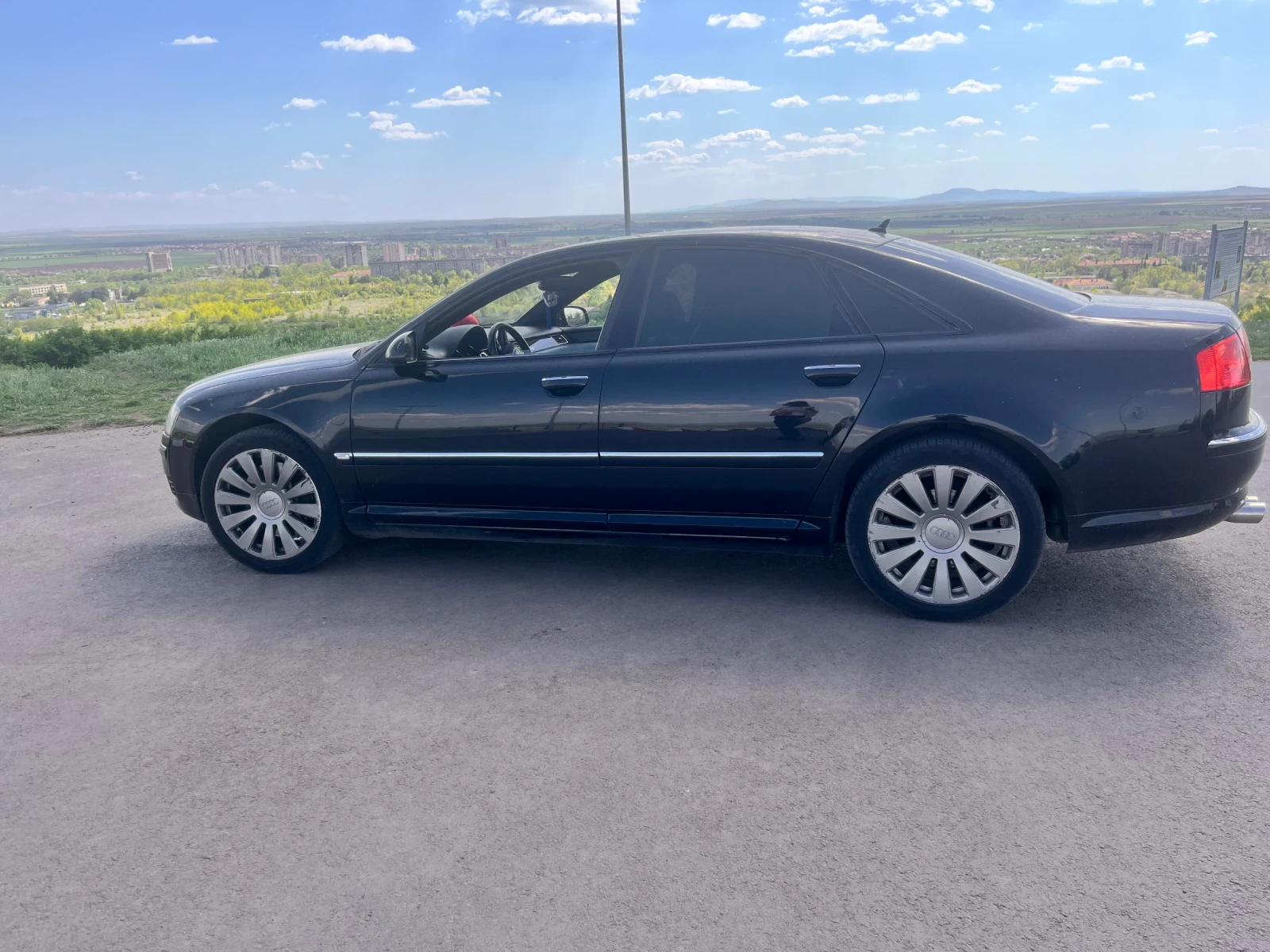 Audi A8 4.2 v8  - изображение 2