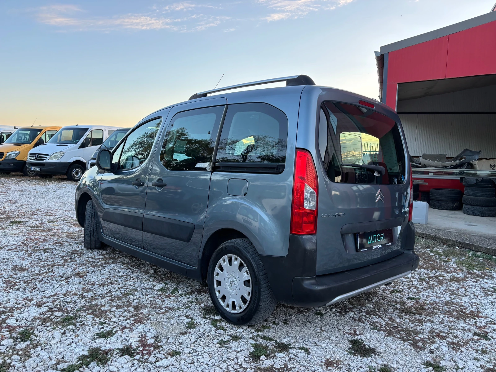 Citroen Berlingo XTR КЛИМА БЛОКАЖИ - изображение 6