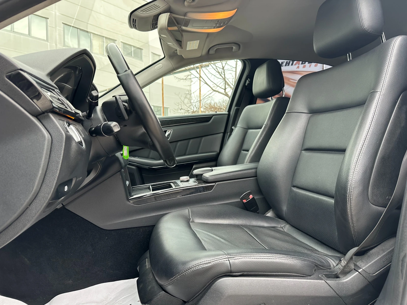 Mercedes-Benz E 300 3.0d 231 к.с./ГАРАНЦИЯ ОТ КЕНТАВЪР  - изображение 8