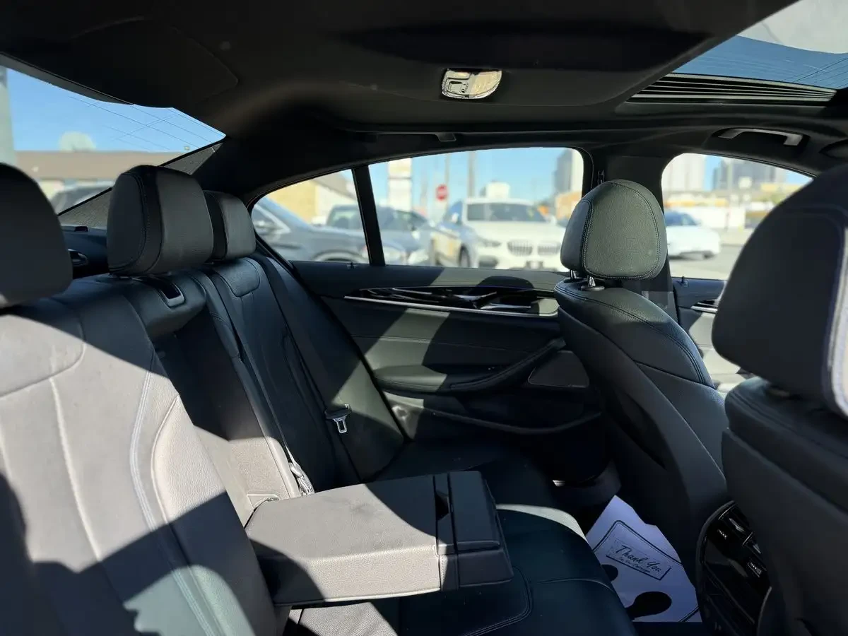 BMW 540 M-pkg* Harman/Kardon* Soft-Close* �����* Head-Up*  | Mobile.bg � ����������� 17