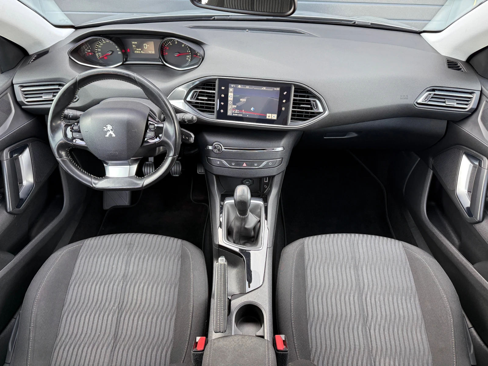 Peugeot 308 1.6BlueHDi, LED, * 206 000км* Навигация! Уникат!, снимка 8 - Автомобили и джипове - 53707036