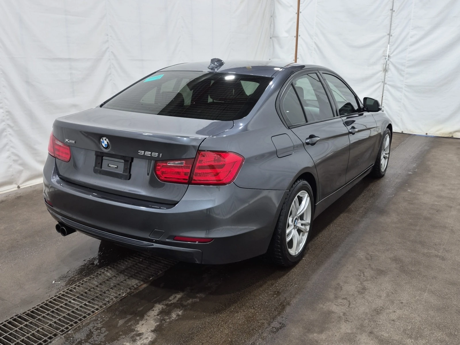 BMW 328 XDRIVE* ПОДГРЕВ* КОЖА* ПАМЕТ* СЕРВИЗНА ИСТОРИЯ*  - изображение 4