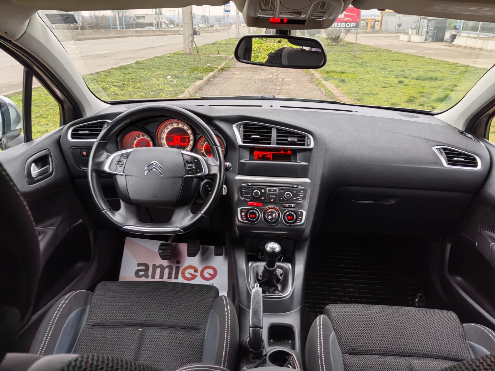 Citroen C4 1.4i  95ps, снимка 10 - Автомобили и джипове - 53961219