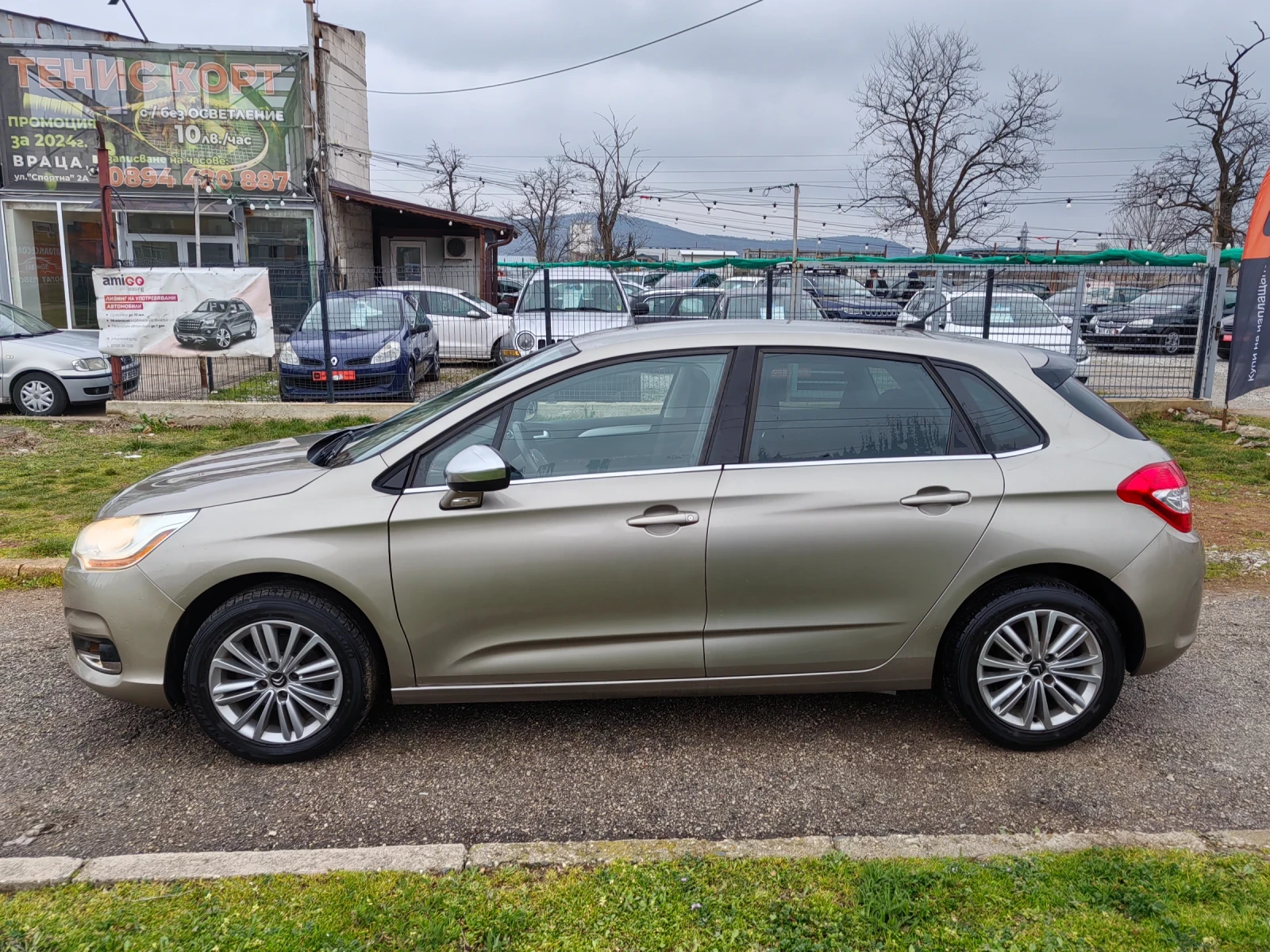 Citroen C4 1.4i  95ps, снимка 4 - Автомобили и джипове - 53961219