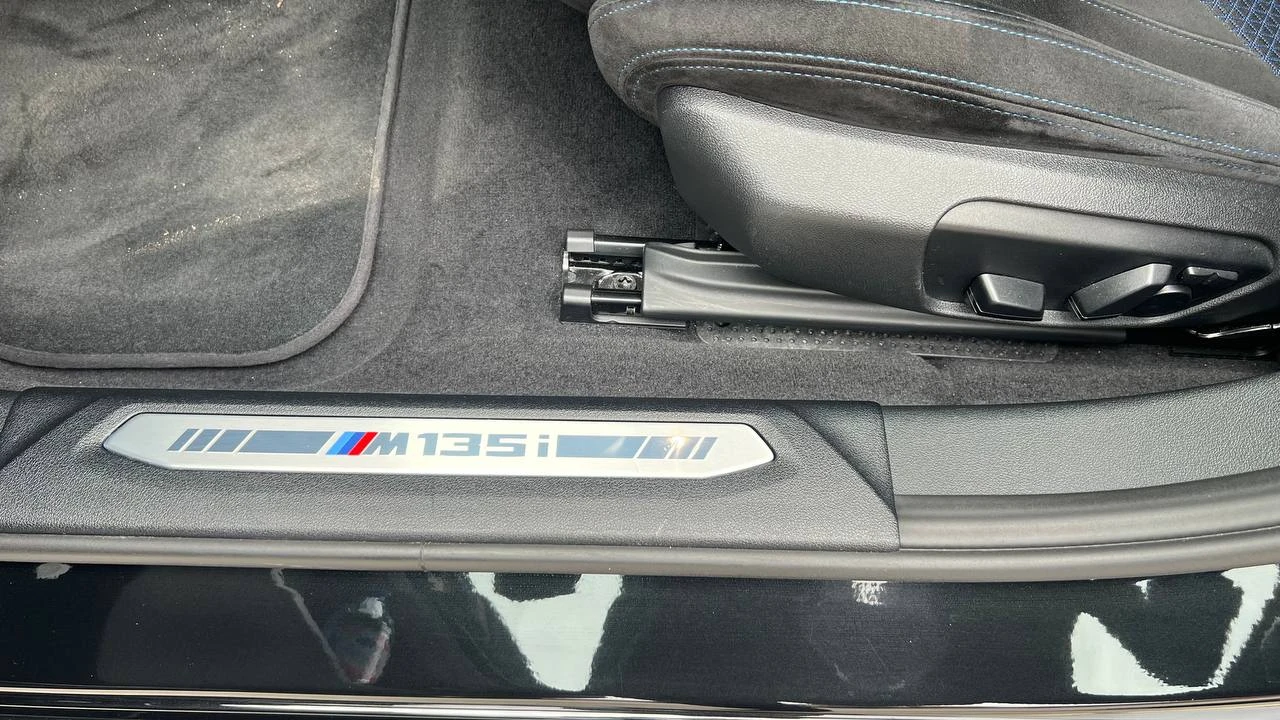 BMW M135 xDrive = MGT Select 2 = , снимка 9 - Автомобили и джипове - 54041201