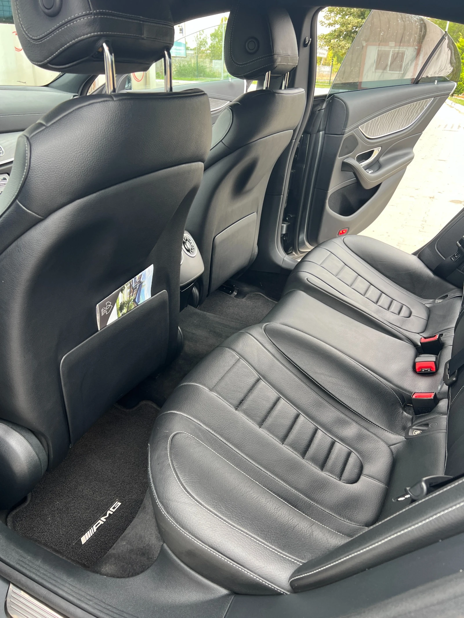 Mercedes-Benz CLS 400, снимка 8 - Автомобили и джипове - 54135946