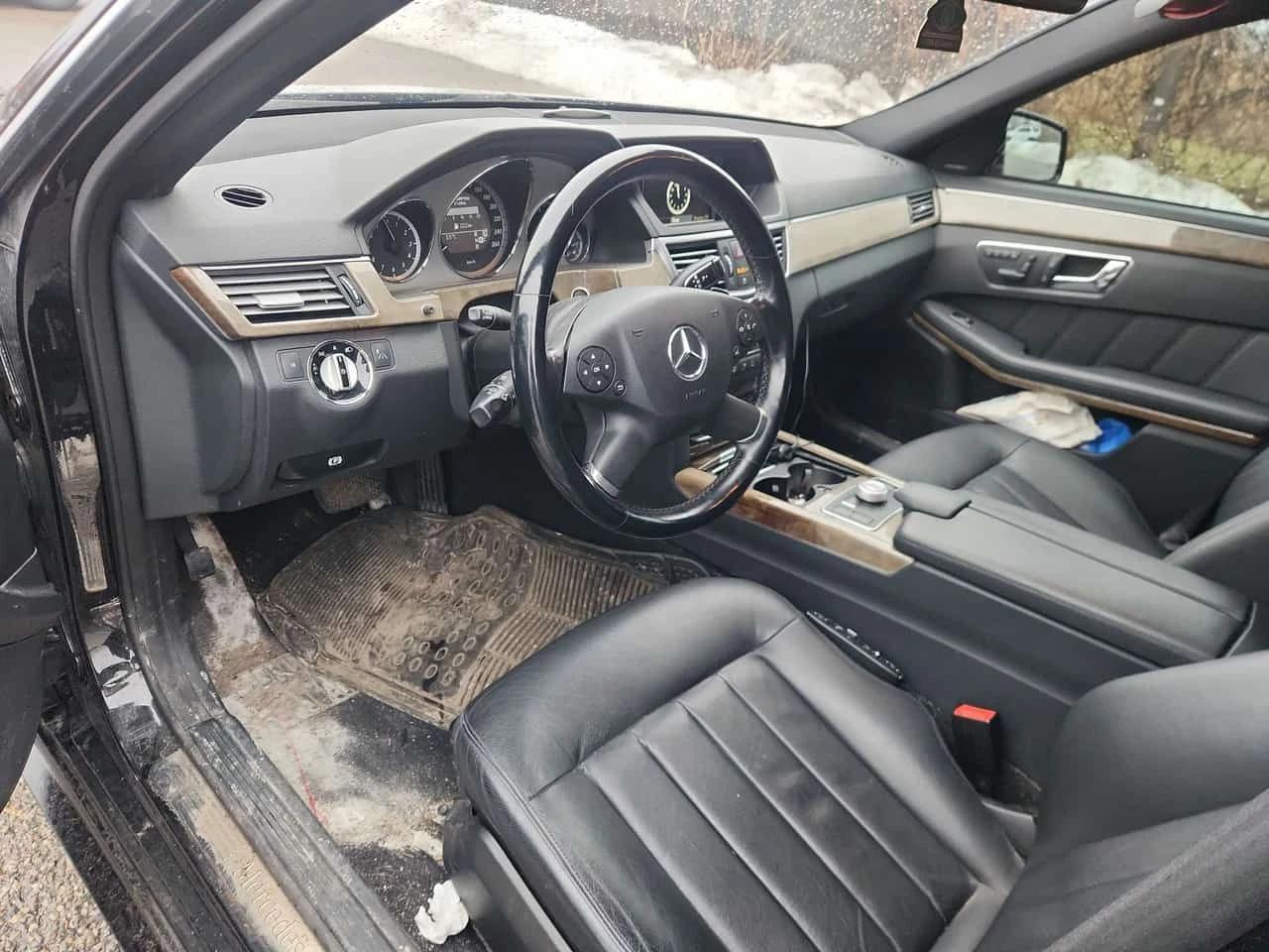 Mercedes-Benz E 500, снимка 7 - Автомобили и джипове - 54563475