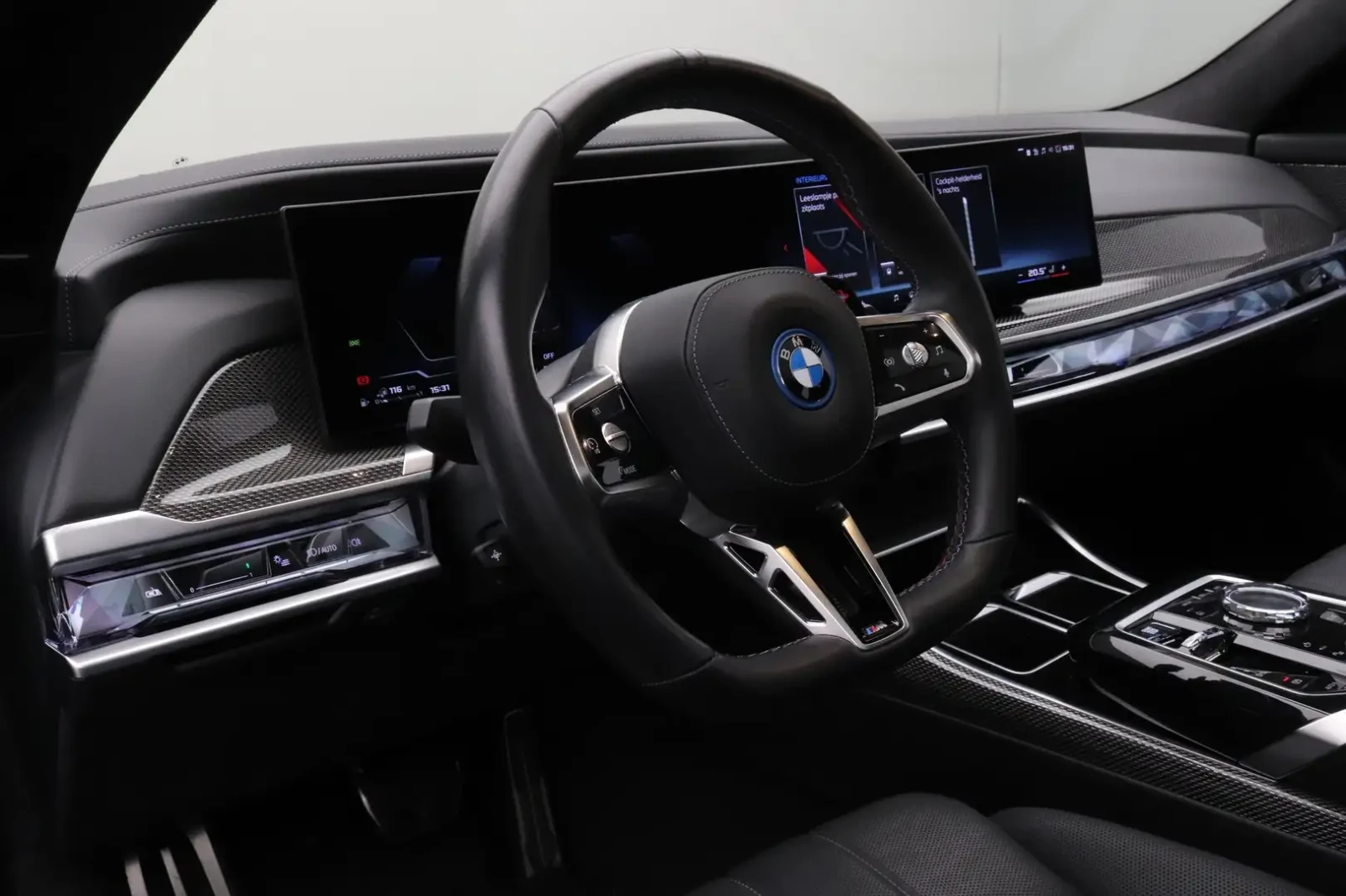 BMW 760 M-Sport xDrive, снимка 7 - Автомобили и джипове - 54880244