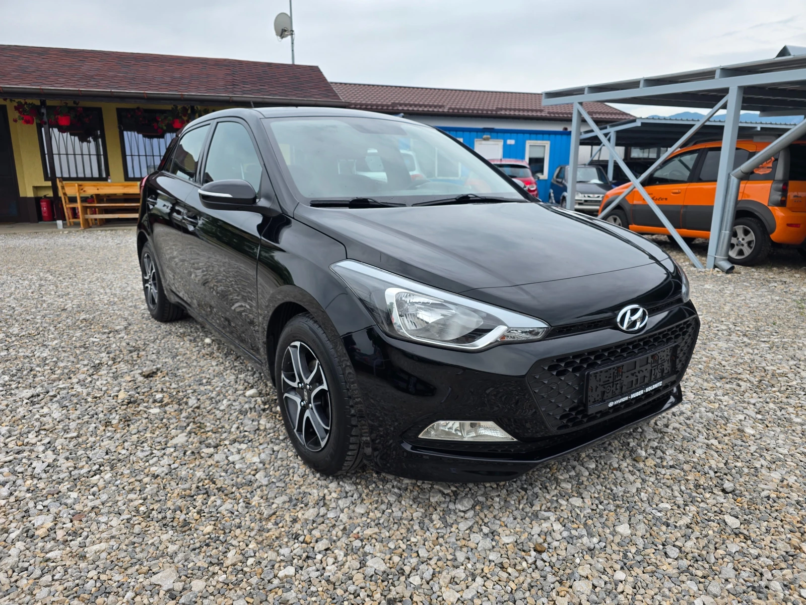 Hyundai I20 1.3 БЕНЗИН ! ! РЕАЛНИ КИЛОМЕТРИ, снимка 7 - Автомобили и джипове - 55216467
