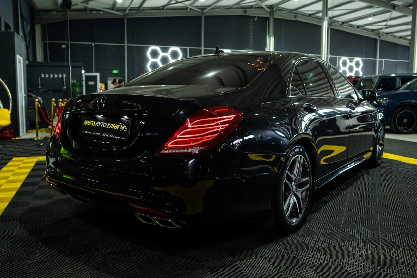Mercedes-Benz S 350 D LONG 4MATIC AMG LINE LED ПАНО BURM ЛИЗИНГ 100%, снимка 10 - Автомобили и джипове - 55232351
