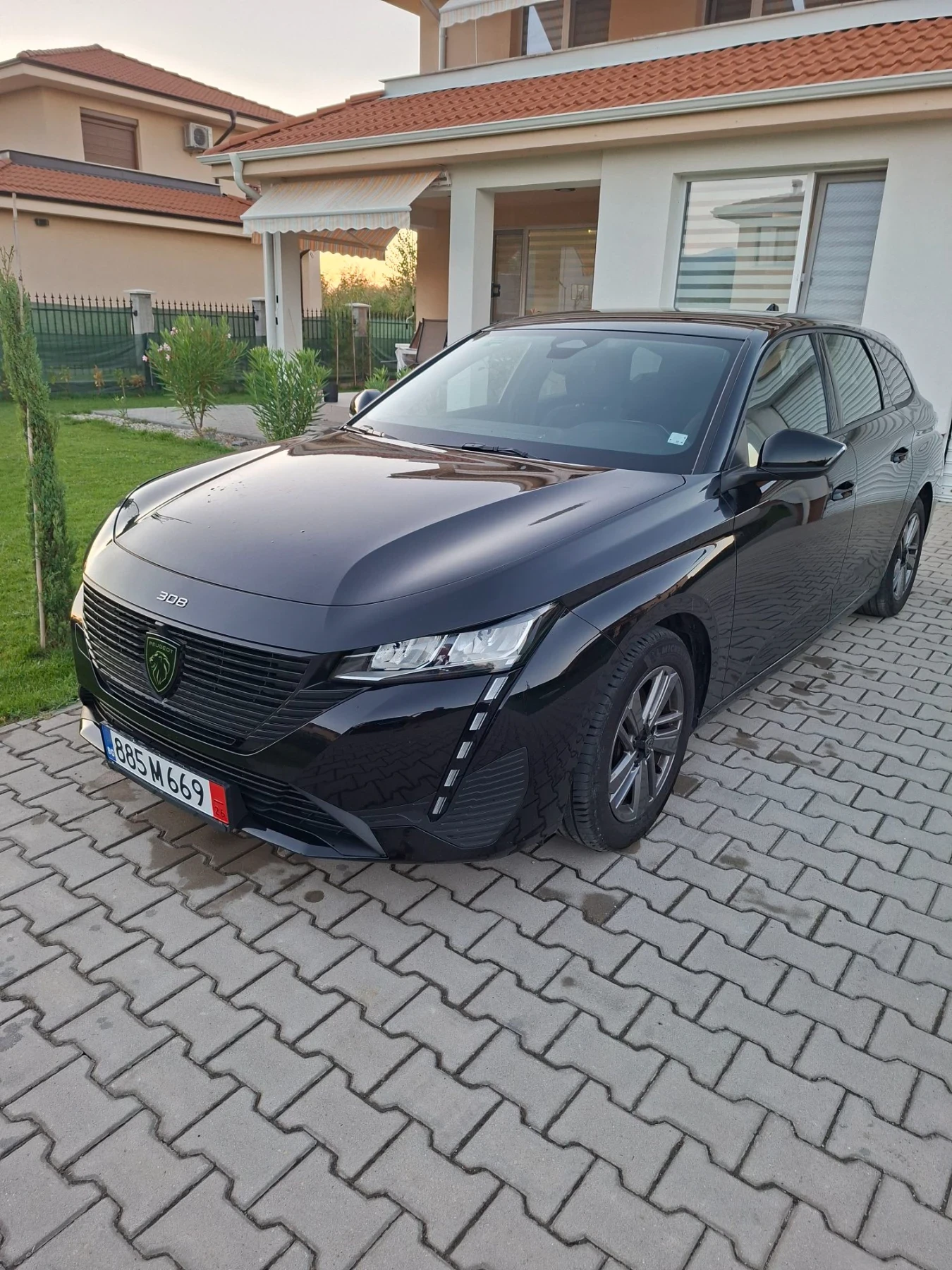 Peugeot 308 SW  Active Pac  EAT8 full service I-Cockpit , снимка 6 - Автомобили и джипове - 55987174