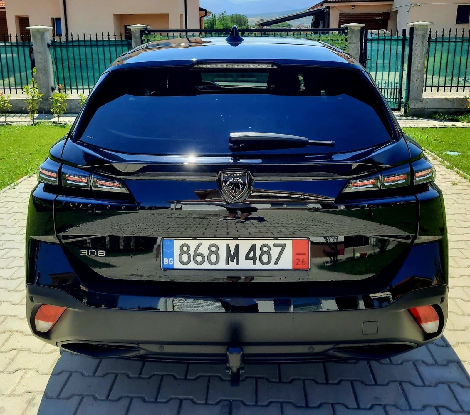 Peugeot 308 Active Pack EAT8 full service, LED I-Cockpit Navi , снимка 9 - Автомобили и джипове - 55614016