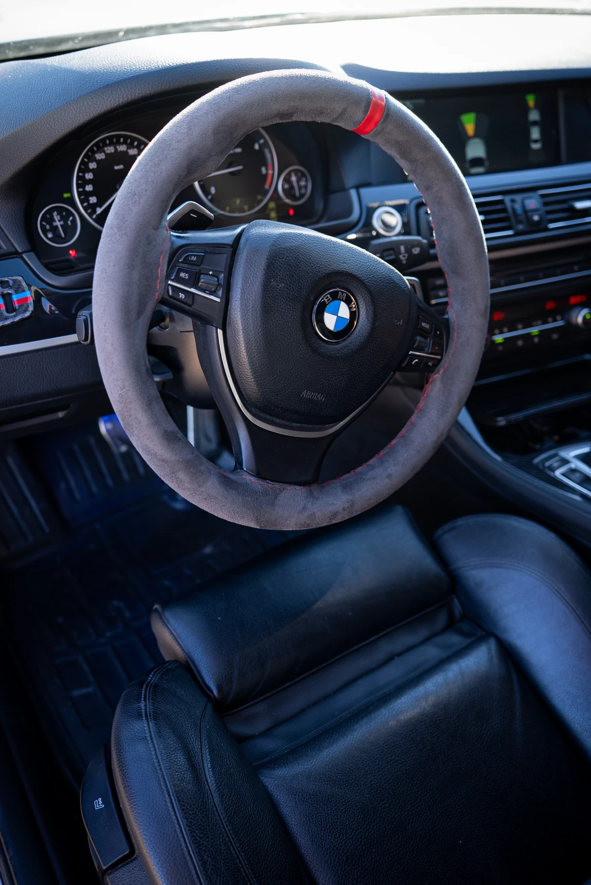 BMW 530 M5 F90 Визия, снимка 7 - Автомобили и джипове - 55982231