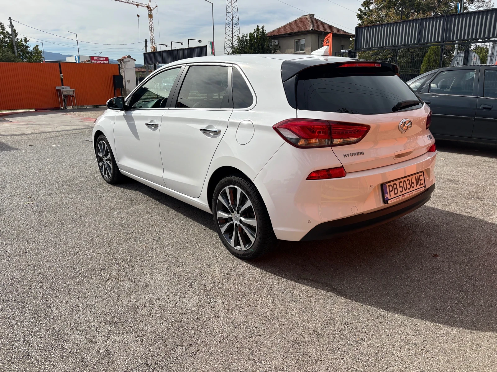 Hyundai I30 Premium , снимка 6 - Автомобили и джипове - 56725917